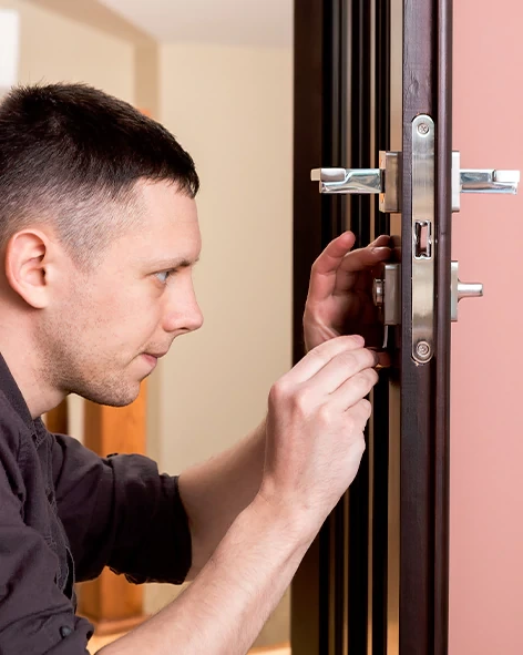 : Professional Locksmith For Commercial And Residential Locksmith Services in Fairview, CA