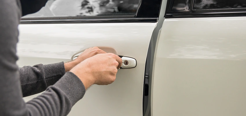 Unlock Car Door Service in Fairview, CA